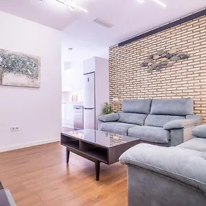 Apartamento Bc4 Aparcamiento Incluido 3d&2b Renovado Junto A Macarena Y Parlamento, Sevilla