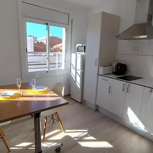 https://rosesapparts-estudios.topcostabravahotels.com