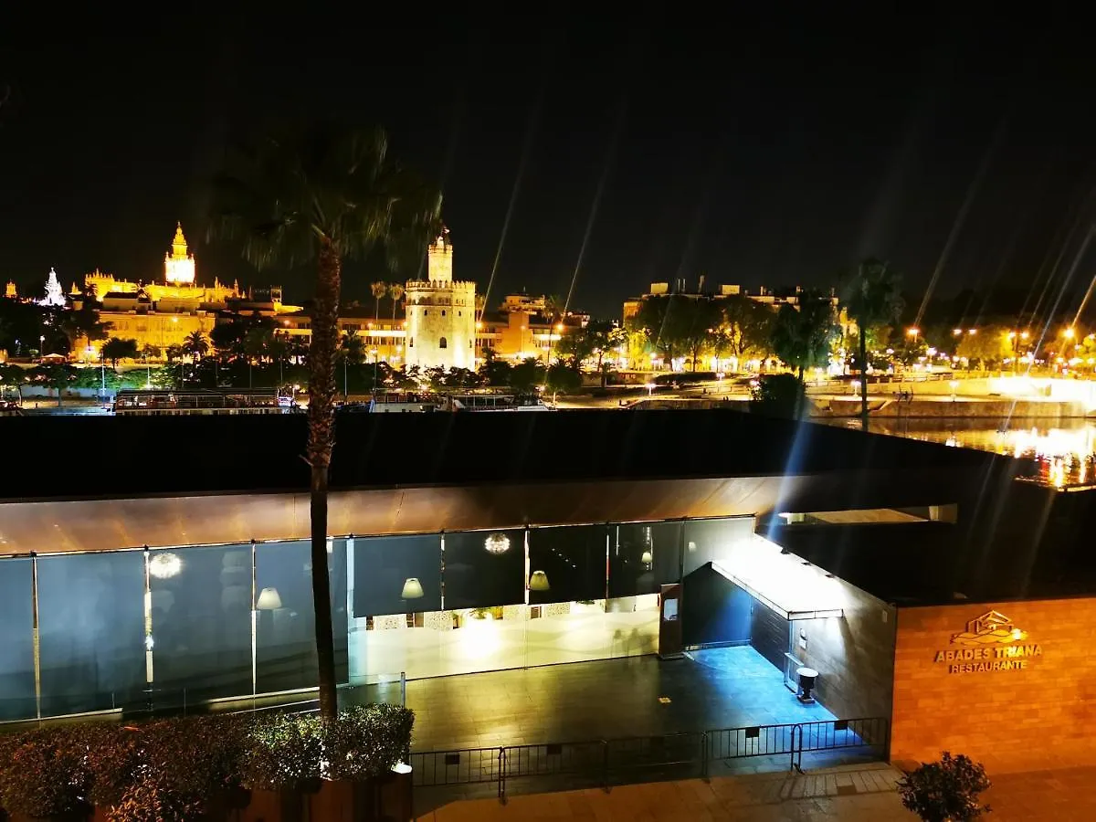 Homestay Betis Del Oro Apartment Seville