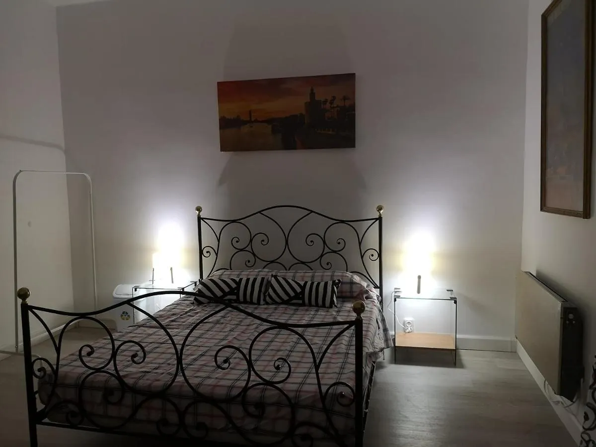 Betis Del Oro Apartment Seville 0*,