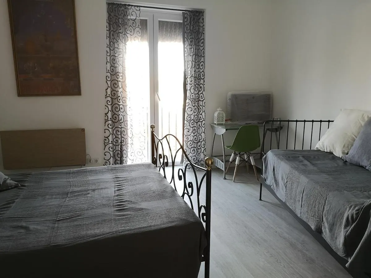 Betis Del Oro Apartment Seville 0*,  Spain